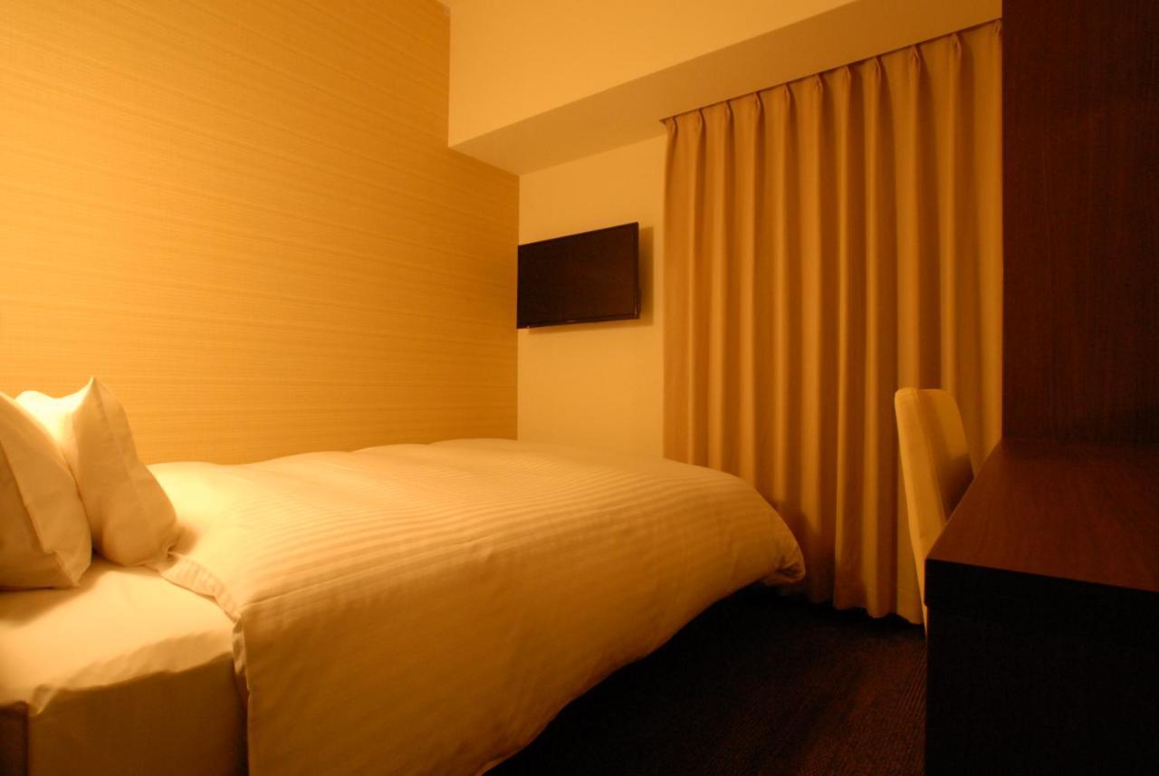 AB Hotel Iwata Bagian luar foto